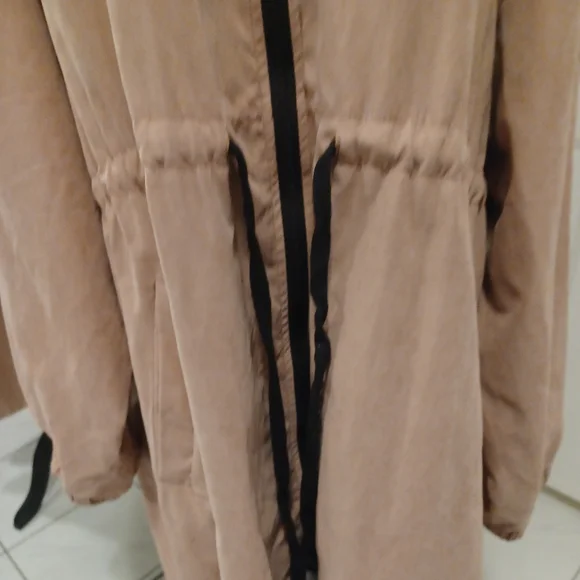 Two Tone Long Drawstring Waist - Picture 3 of 11